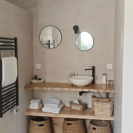 Grande Cosy Tres Proche Centre Homestay szállás